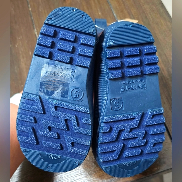 BEARPAW Toddler Rain Boots NWT - Picture 5 of 7